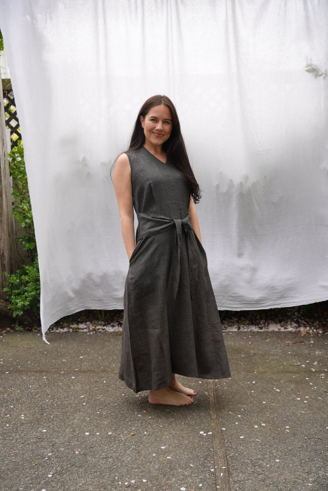 LILY LINEN DRESS | CHARCOAL