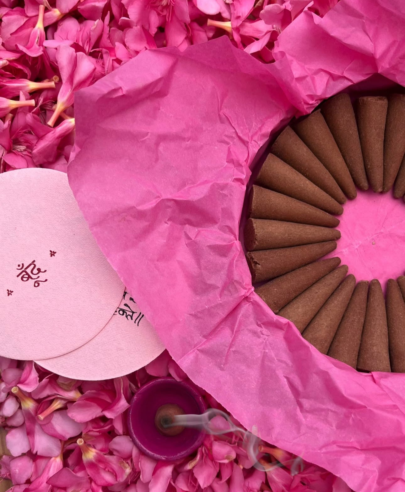 Sandali (Sandalwood) – Earthy & Grounding | INCENSE CONES