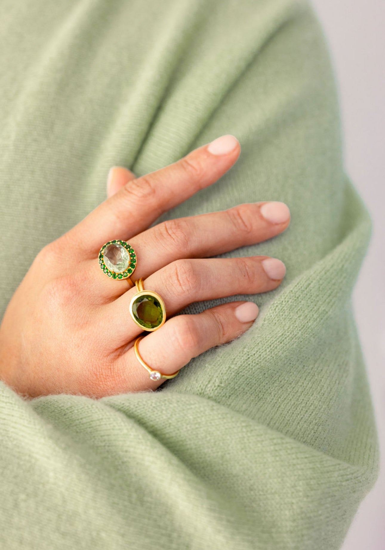 SIENNA RING | EMERALD