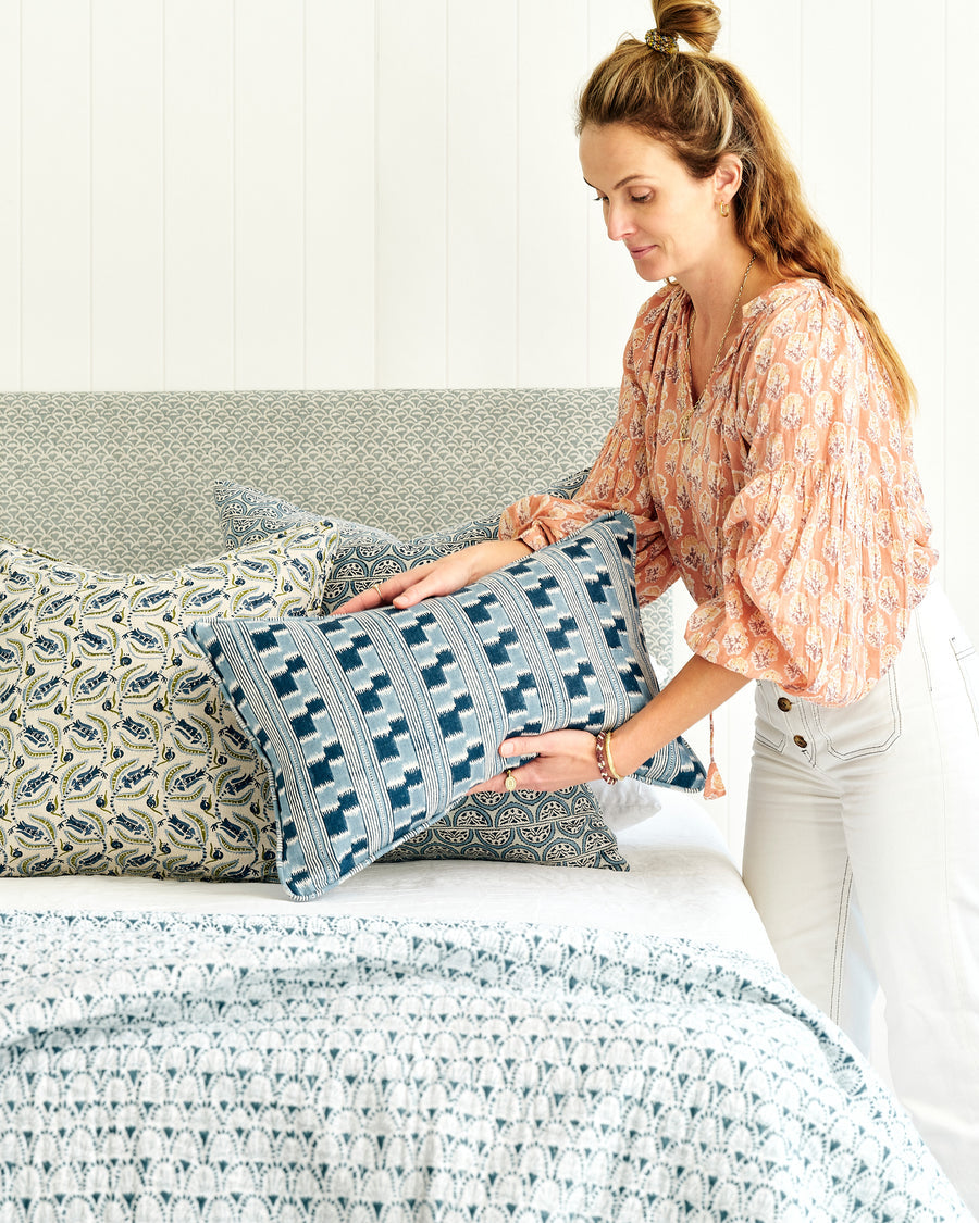 BROCCATO MOSS LINEN CUSHION
