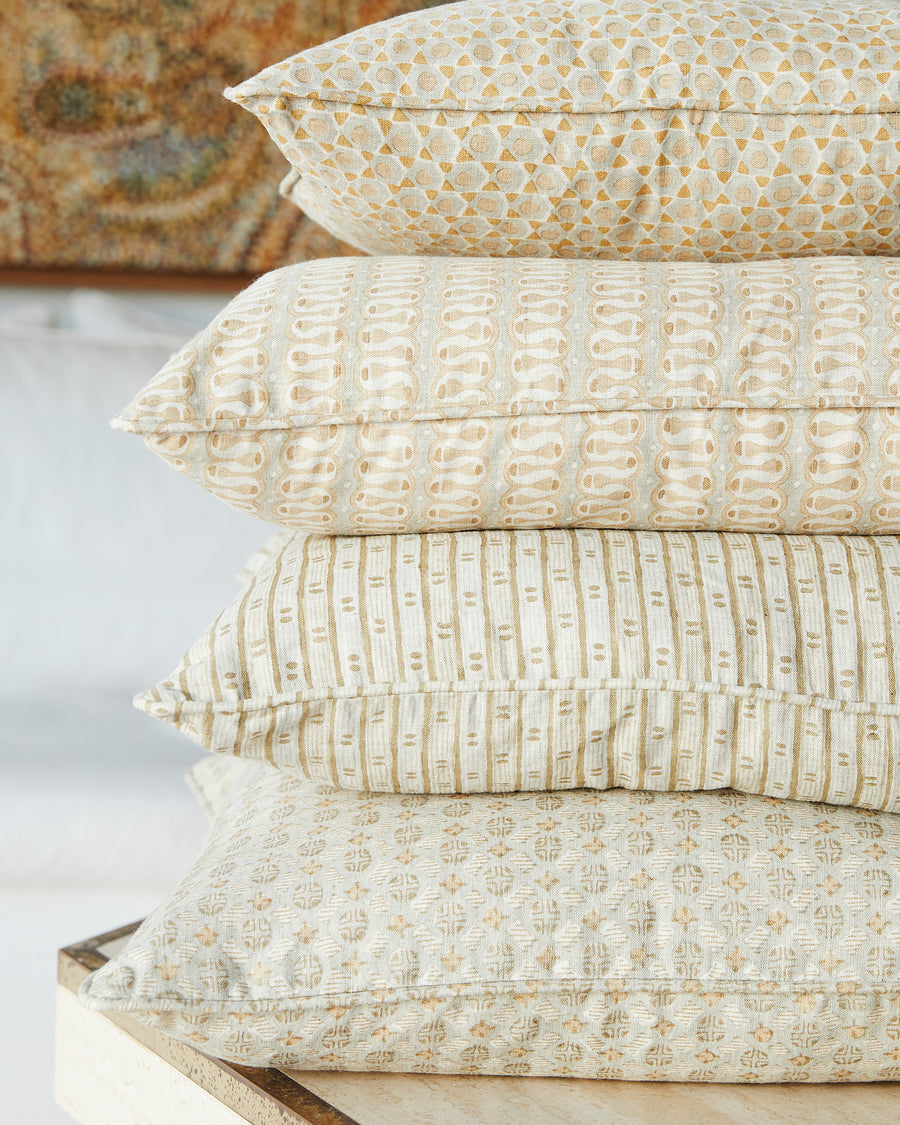 YAMATO ELM LINEN CUSHION