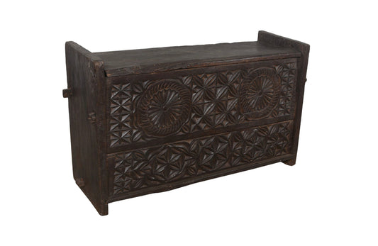 ORIGINAL INDIAN CHEST