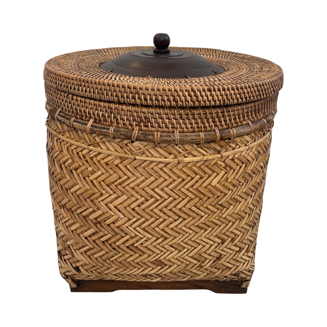 RATTAN BASKET SQAUT | BROWN