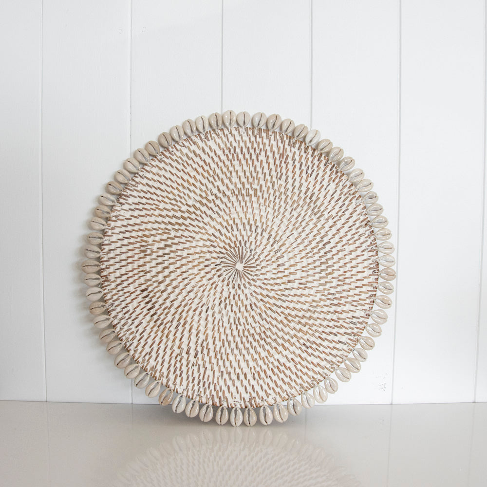 RATTAN & SHELL PLACEMAT | WHITEWASH