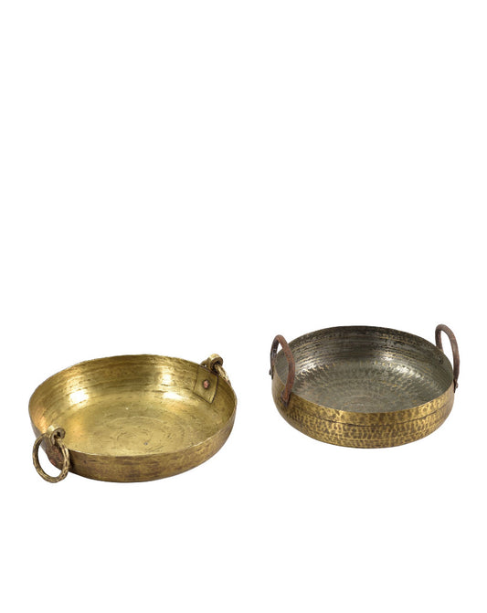 VINTAGE INDIAN BRASS TRAY