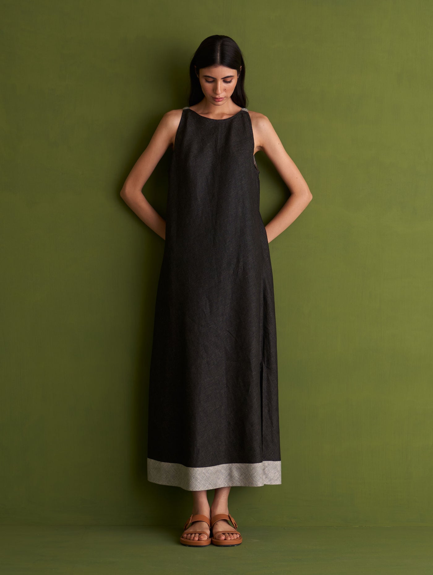 NIZA LINEN DRESS | CHARCOAL