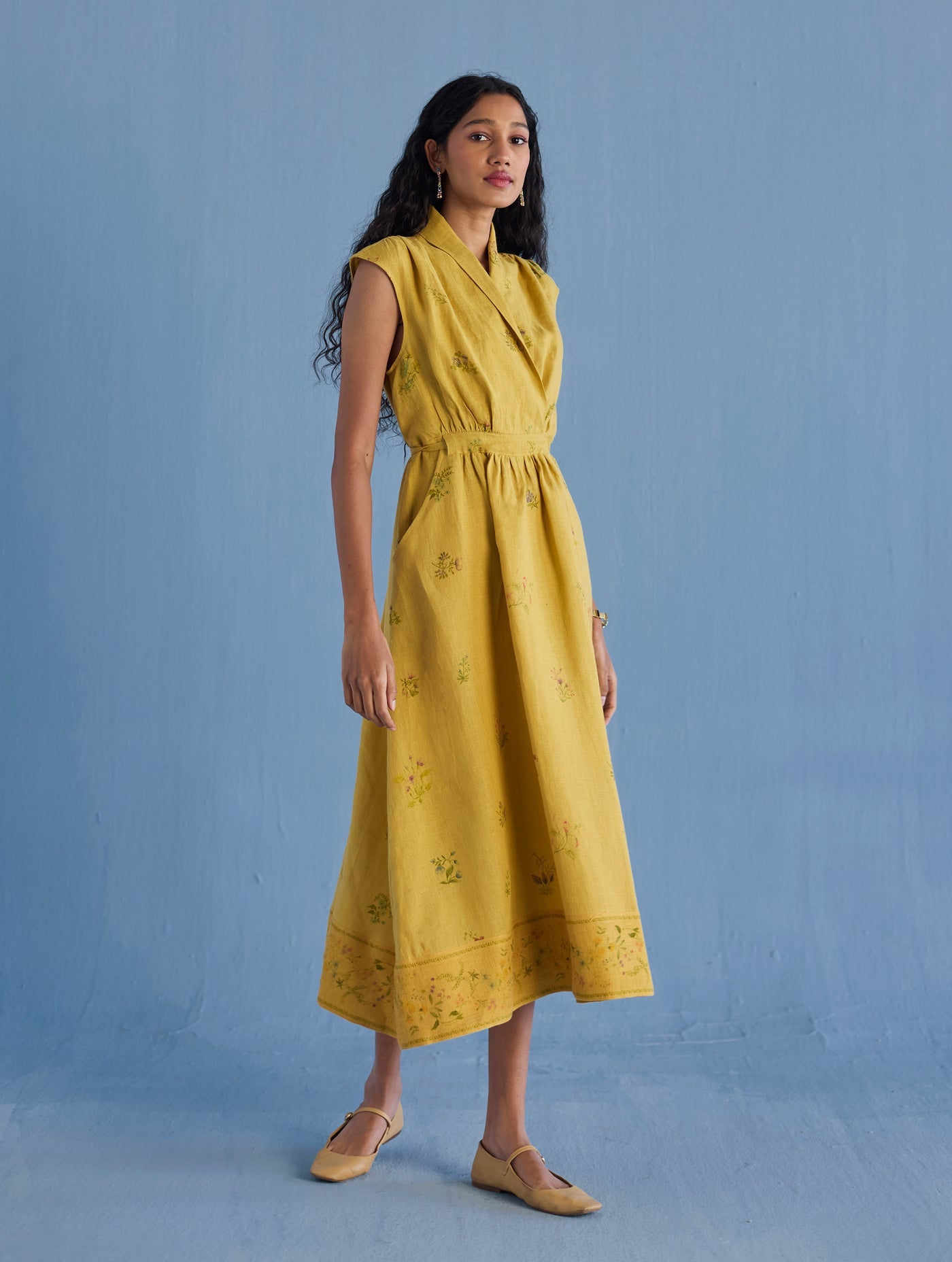 MEMA SHAWL COLLAR DRESS | OCHRE