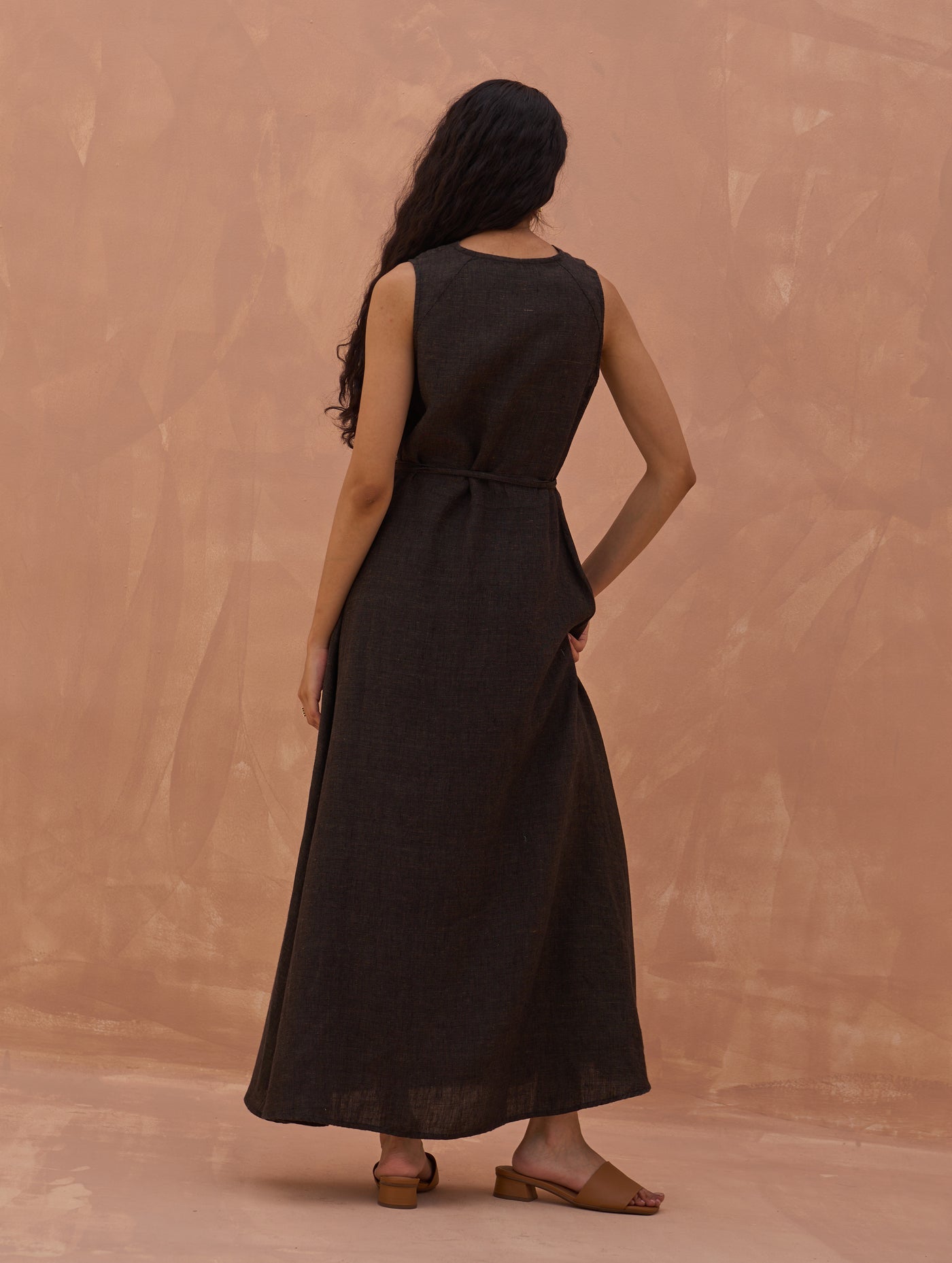 WRAP LINEN DRESS | CHARCOAL