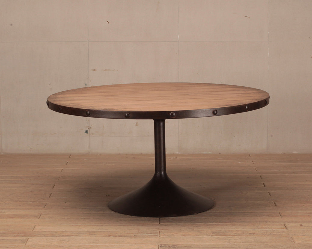 ROUND DINING TABLE DIAMETER 1.5m