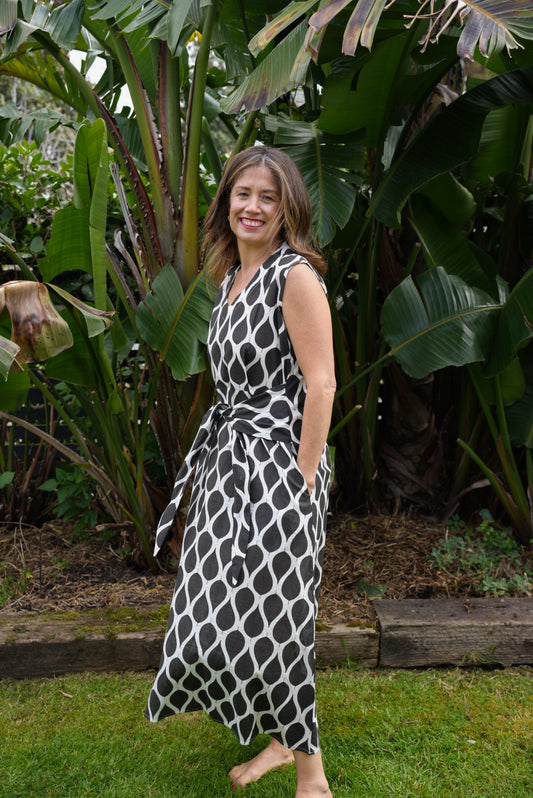 LILY DRESS | BLACK LEAF