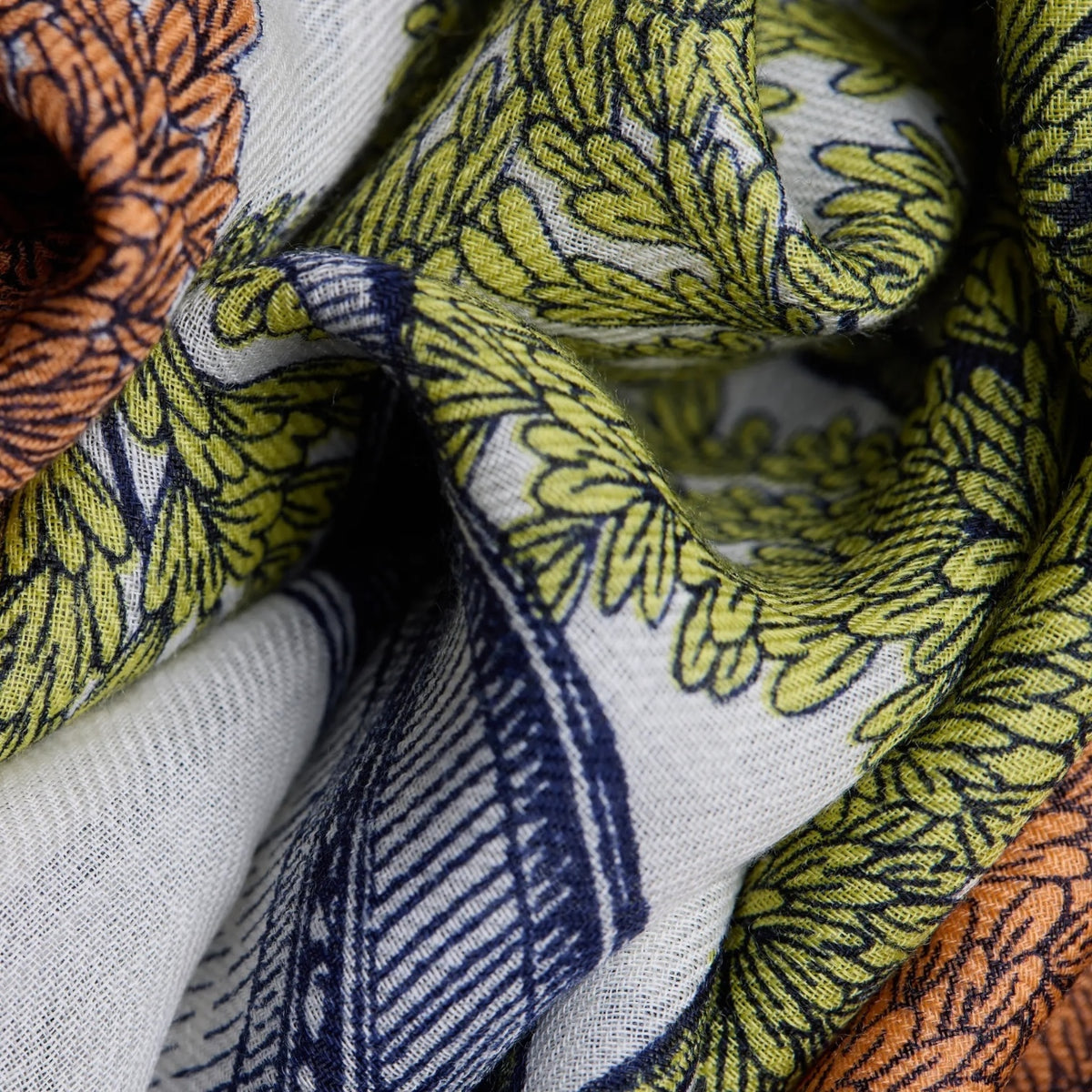 MIRAGE Scarf- Multi by Inouï Edition