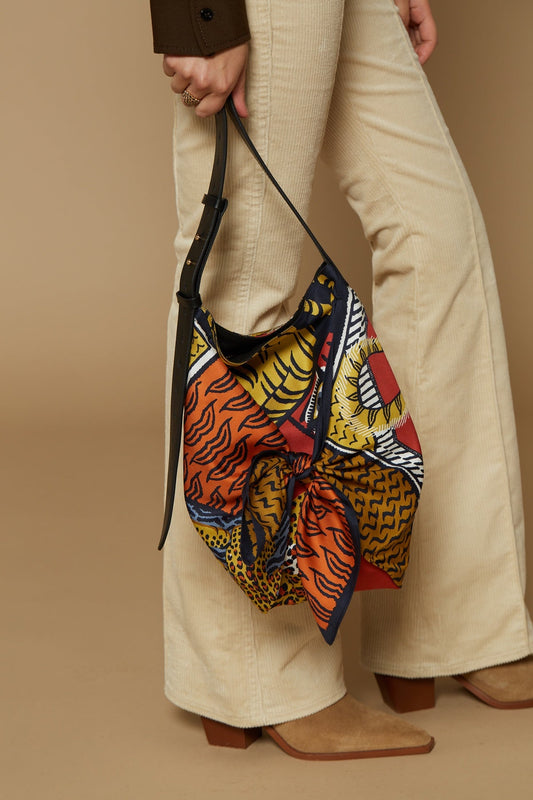 MANTRA Silk Bag- RED by Inouï Editions