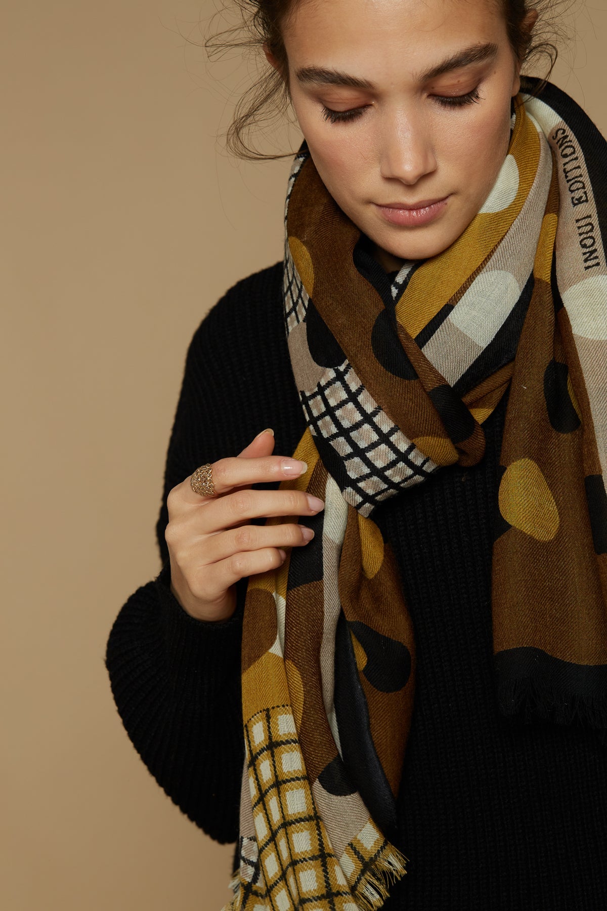 POIS Scarf- CAMEL by Inouï Editions